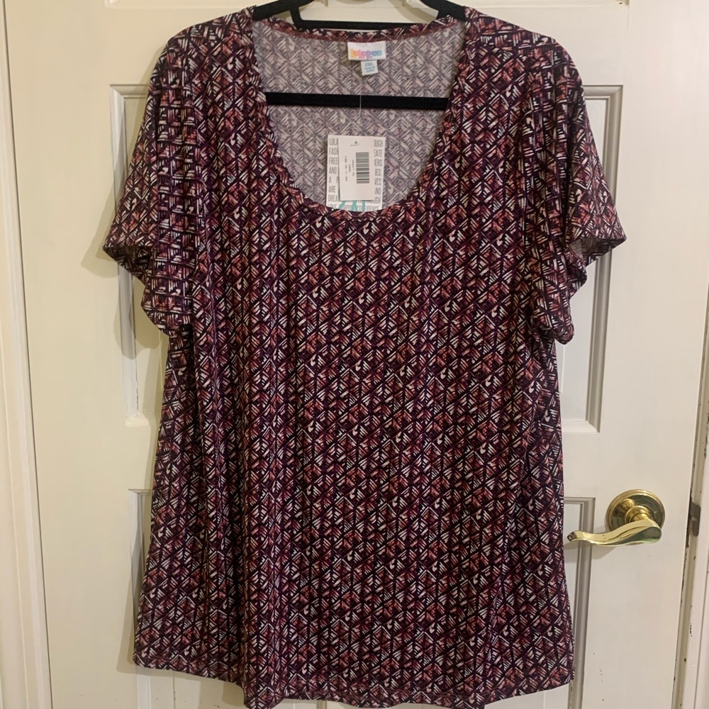 Lularoe Classic Tee